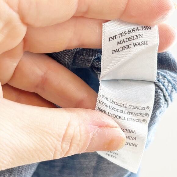 Rails Long Sleeve Button Up Madelyn Chambray Shirt Top Pacific Blue Wash Small - Picture 5 of 5